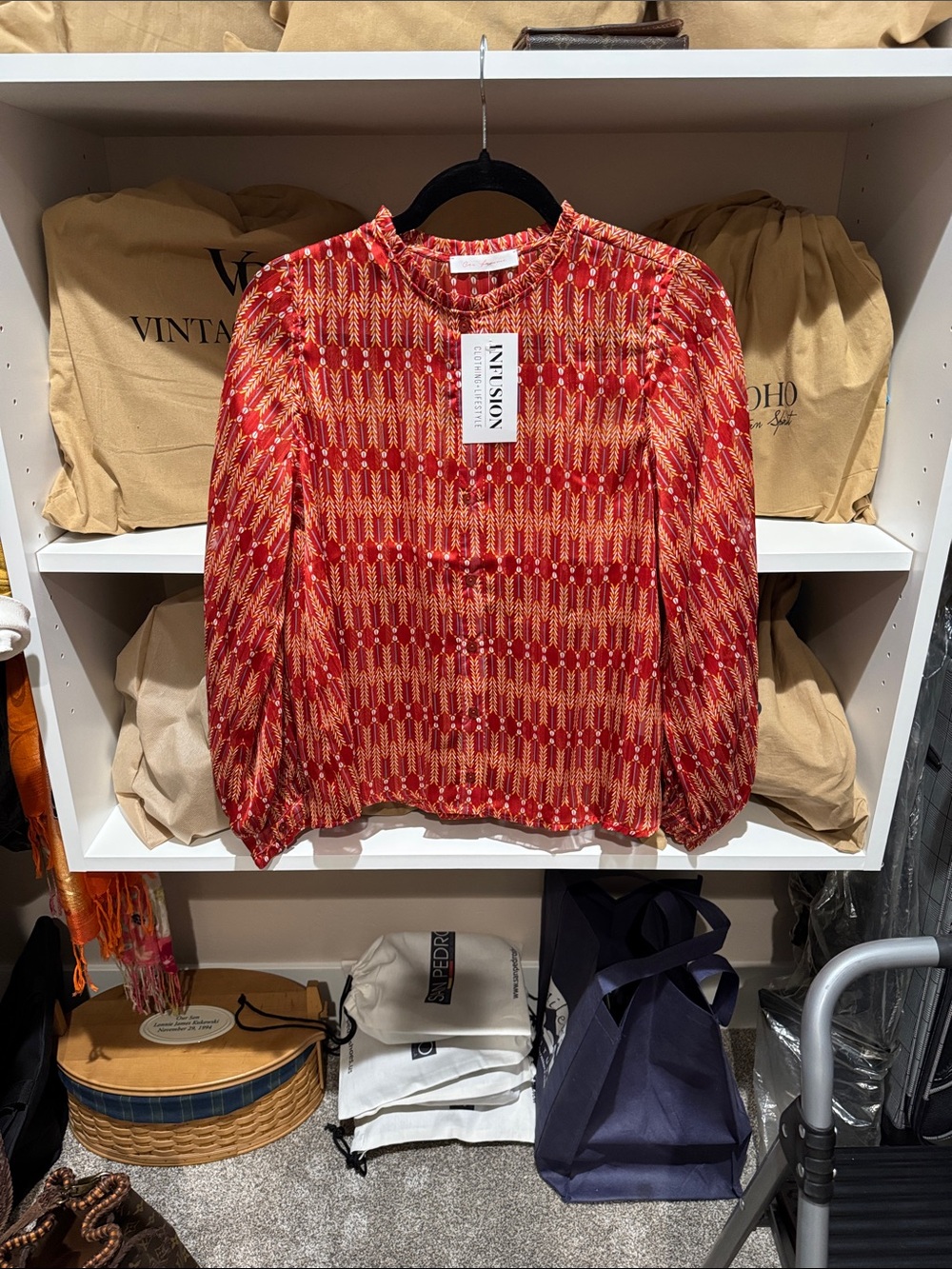 Ces Femme Red & Gold Geometric Print Long-Sleeve Blouse